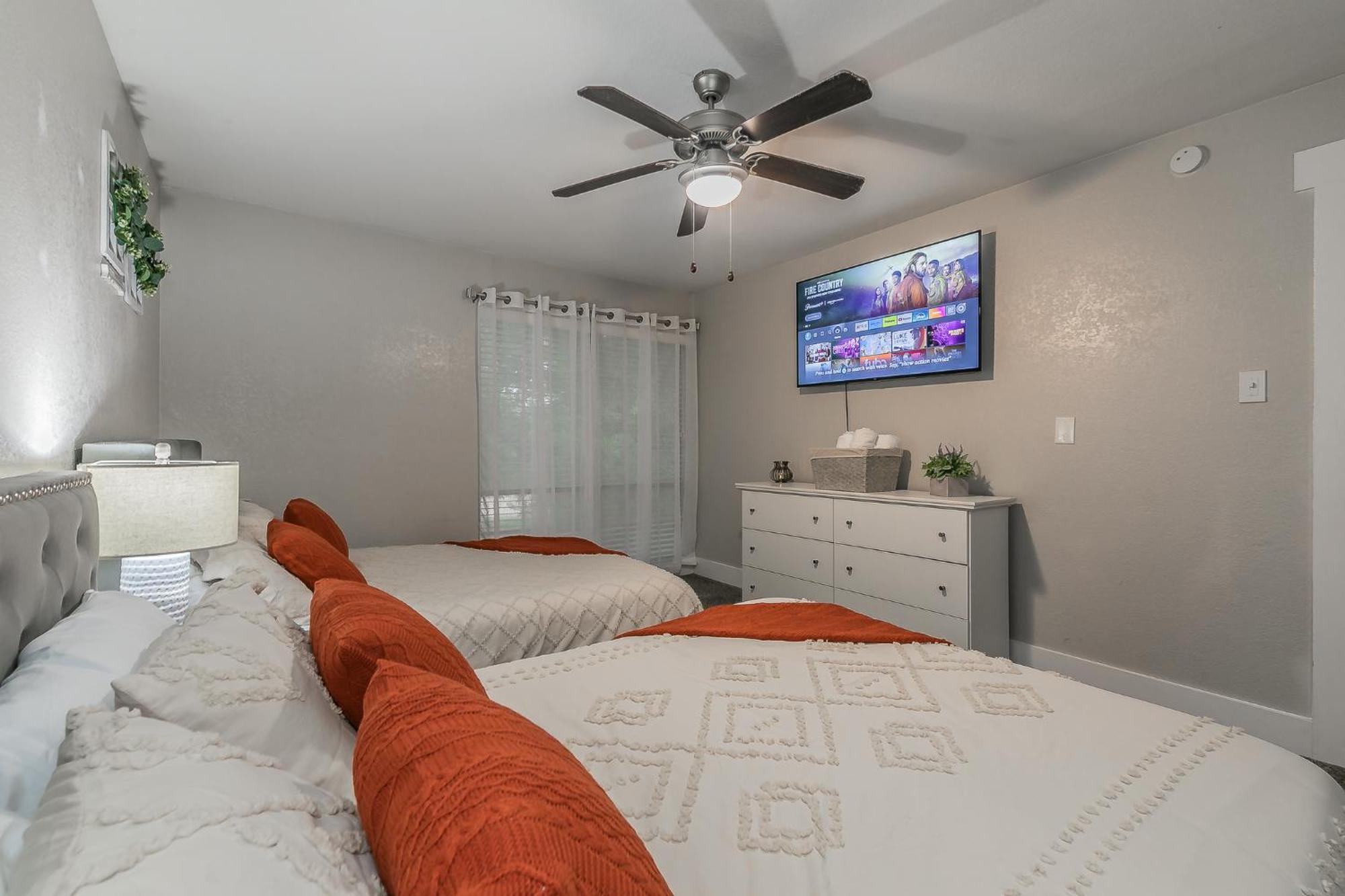 Cozy 2Br Farmhouse Apt - Sleeps 8 - Free Parking! Arlington Exterior foto