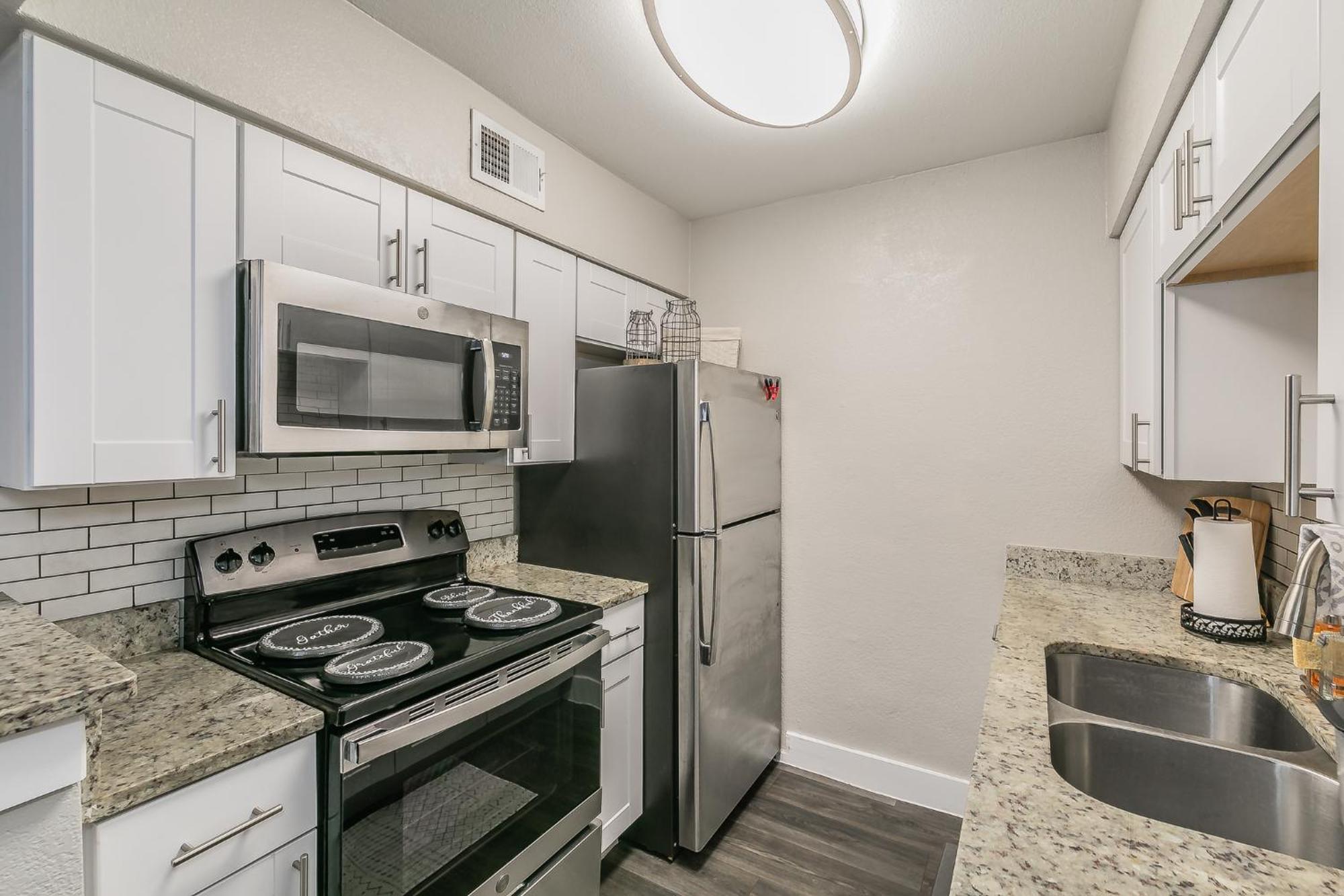 Cozy 2Br Farmhouse Apt - Sleeps 8 - Free Parking! Arlington Exterior foto