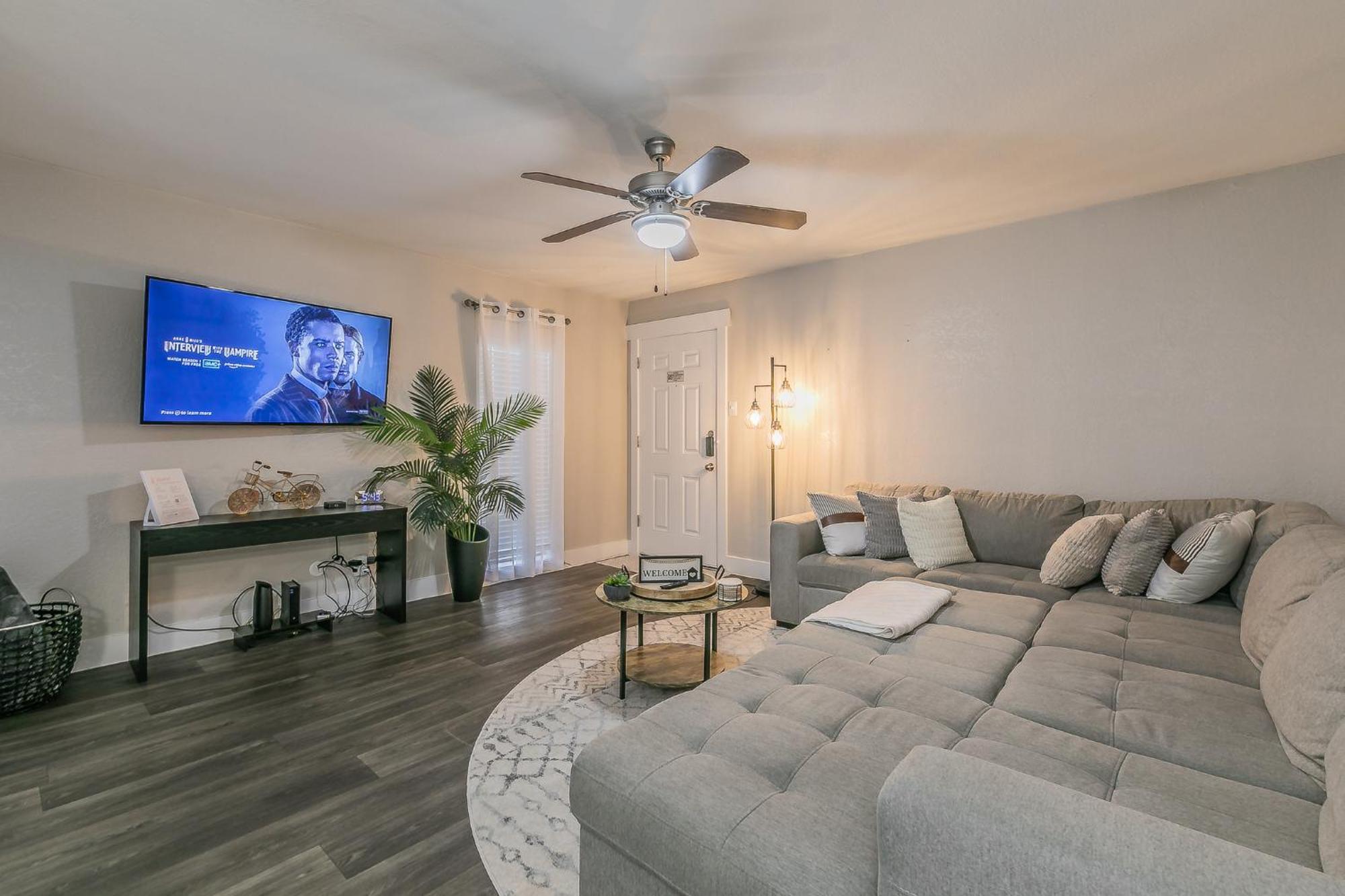 Cozy 2Br Farmhouse Apt - Sleeps 8 - Free Parking! Arlington Exterior foto